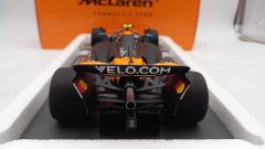 Minichamps McLaren MCL39 Lando Norris WC Abu Dhabi GP 2025 1/18 - foto 5