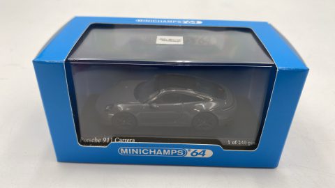 Minichamps Porsche 911 (992.2) Carrera 2025 1/64