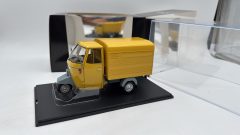 Mitica Ape Piaggio PS01 Van Closed 1979 1/18 Giallo Texas - scala 1:18
