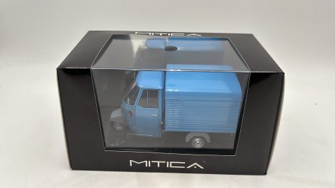 Mitica Ape Piaggio PS01 Van Closed 1979 1/18 Blu 7210