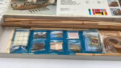 Mantua Model Caesar Bireme Romana 1/30 kit di montaggio nave in legno, scatola con leggeri segni di usura - foto 2