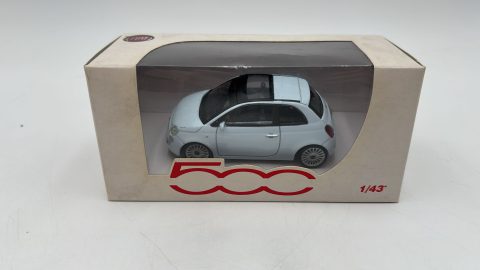 Mondo Motors Fiat nuova 500 1/43