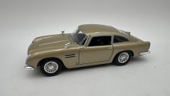 Motormax Aston Martin DB5 1/24,  senza scatola originale - scala 1:24