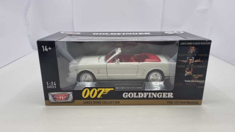 MotorMax 007 Goldfinger James Bond Collection 1964 1/2 Ford Mustang 1/24