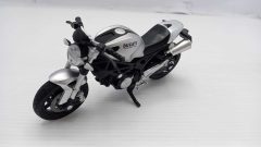 Motorama Ducati Monster 696 2009 1/16, senza scatola originale - scala 1:16