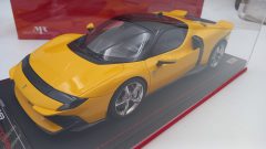MR Collection Ferrari 849 Testarossa Giallo Modena 1/18 - scala 1:18