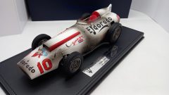 Maserati Model Maserati Tipo 420 M 58 Eldorado 1958 finish line 1/18, realizzata in collaborazione col Museo Panini Modena, lim. ed. 100 pz - foto 2