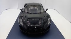 Maserati Model MC20 2021 1/12, su licenza ufficiale Maserati, completa di teca, edizione limitata e numerata di 50 pz. - foto 3