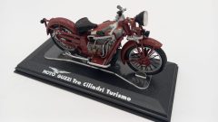 Metro Moto Guzzi Tre Cilindri Turismo 1/24, senza scatola originale - scala 1:24