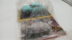 Renault Dauphine 850 1960 1/24, completo di rivista - scala 1:24
