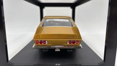 Maxima Ferrari 330GT 2+2 Navarro Special 1966 1/18 - foto 5