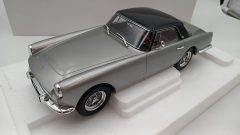 Matrix Ferrari 250 GT Coupe Pininfarina 1958 1/18 - foto 1