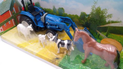 NewRay New Holland Boomer 55 Tractor 1/20, confezione lievemente usurata