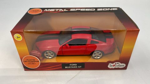 Ford Mustang GT 1/32