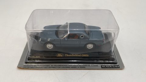 Ford Thunderbird 2003 1/43