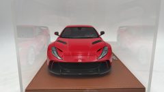 Novitec 812 N-Largo Red Scuderia 1/18 - foto 2