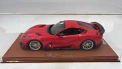 Novitec 812 N-Largo Red Scuderia 1/18 - foto 3