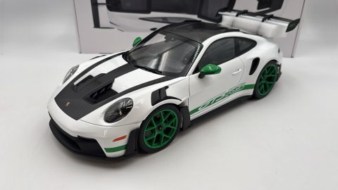 Norev Porsche 911 GT3 RS w/Weissach Pack 2022 1/12 Tribute to Carrera RS