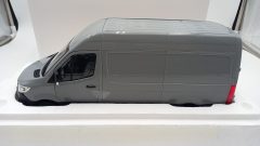Norev Mercedes-Benz Sprinter 2018 1/18 - foto 3