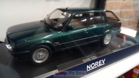 Norev BMW 325i Touring 1990 1/18
