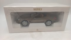 Norev Mercedes-Benz SL500 2003 Type R230 1/18 - foto 8