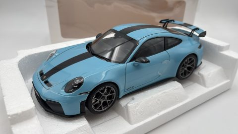 Norev Porsche 911 GT3 2025 1/18