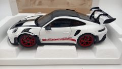 Norev Porsche 911 GT3 RS Weissach Pack 2022 1/18 - foto 5