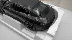 Norev Porsche Taycan Turbo S 2024 1/18 - foto 5