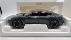 Norev Porsche Taycan Turbo S 2024 1/18 - foto 3