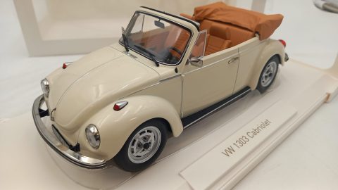 Norev Volkswagen 1303 Cabriolet 1973 1/18