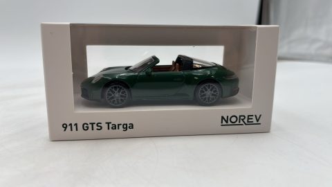 Norev Porsche 911 GTS Targa 2024 1/43