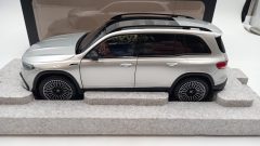 NZG Mercedes EQB (H243) 1/18 - foto 3