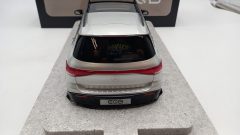 NZG Mercedes EQB (H243) 1/18 - foto 5