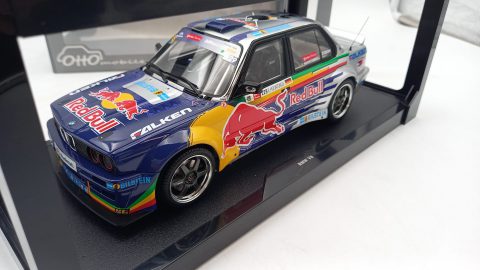 Ottomobile BMW E30 V8 Drift 1/18