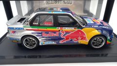 Ottomobile BMW E30 V8 Drift 1/18 - foto 5