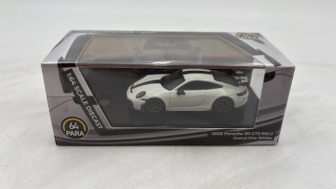 Paragon Porsche 911 GT3 (992.2) 2025 1/64