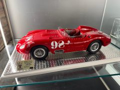 Maserati 450s #98 1957 1:8 - foto 5