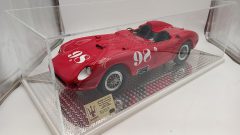 Maserati 450 S Riverside International Motor Raceway Carol Shelby 1957 1/8 - scala 1:8