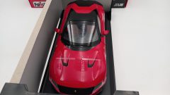 Polistil Ferrari 12Cilindri 2024 1/18, rosso corsa - foto 2