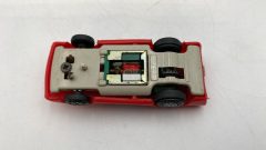 Alfa Romeo 33 Daytona 1/43 auto per pista elettrica, spazzole da sostituire, segni di usura del tempo - foto 2