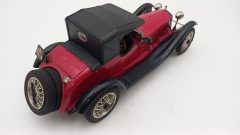 Polistil Alfa Romeo Alfetta 1750 1/16, evidenti segni del tempo, da pulire, senza scatola originale - foto 2