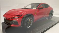 Polistil Ferrari Purosangue 2022 con teca 1/18 Rosso Corsa - foto 3