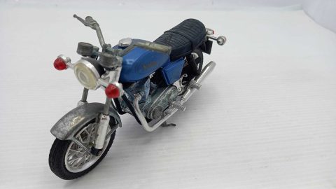 Polistil Norton 750 Commando 1/15, senza supporto, normali segni del tempo, senza scatola originale