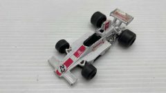 Polistil Lola T370 F1 1/55, buone condizioni, senza scatola originale, segni di usura del tempo - scala 1:55