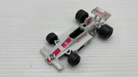 Polistil Lola T370 F1 1/55, buone condizioni, senza scatola originale, segni di usura del tempo