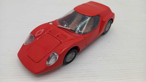 Politoys Alfa Romeo 1600 Scarabeo 1/25, parabrezza segnato ma nel complesso ottime condizioni, senza confezione