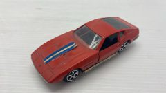 Politoys Maserati Ghibli Ghia 1/43 senza scatola originale, segni di usura, vernice e decals rovinate - scala 1:43