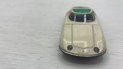 Politoys Corvair Bertone 1/43 modellino vissuto e con segni di usura e vernice rovinata, senza scatola originale - foto 4
