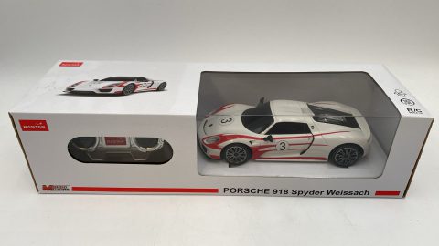Rastar Porsche 918 Spyder Weissach 1/24 R/C completa di radiocomando, batterie non incluse