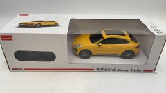 Rastar Porsche Macan Turbo 1/24 R/C completa di radiocomando - scala 1:24